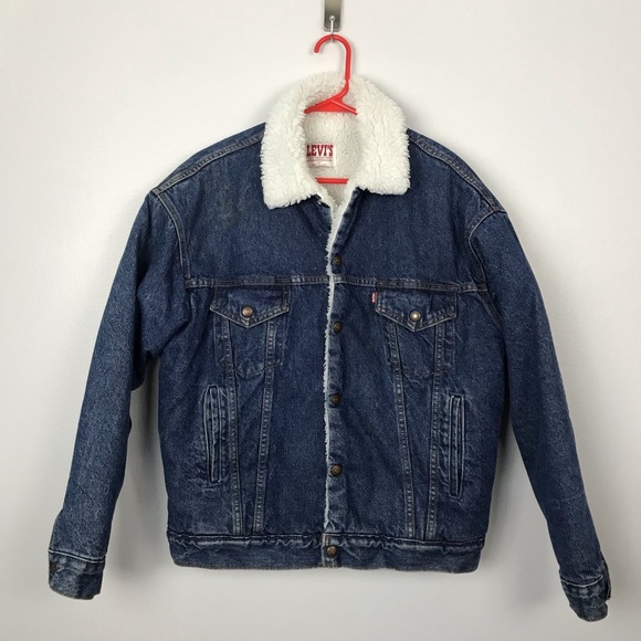 Levi's Other - Levi’s Vintage Shearling Like worn by Taylor Swift